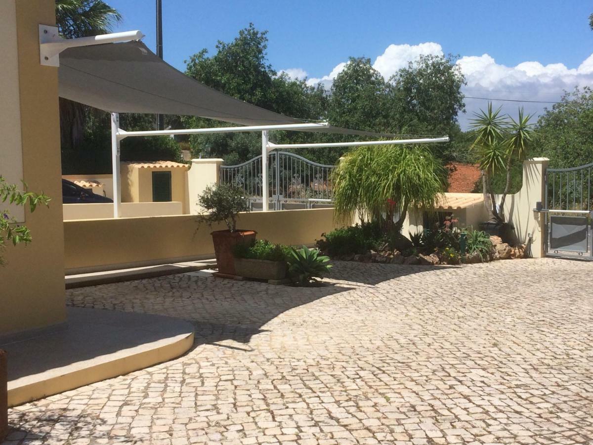 Eber: Poolside Near Old Town * Albufeira